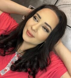 #glow #glitter #nude #makeup…