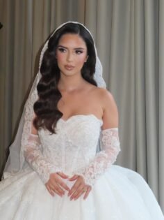 Ilknur 

mua – @mellll.makeup 
hair – @elenahair 

#makeup #mua #bridalmakeup #m…