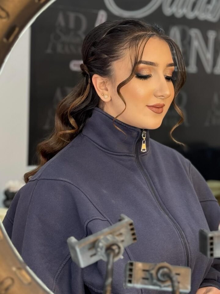 حلا اسم على مسمى صالون رنا الحسكة اوغاريت بشارع مطعم الكرم  #الحسكة #makeup #tre…