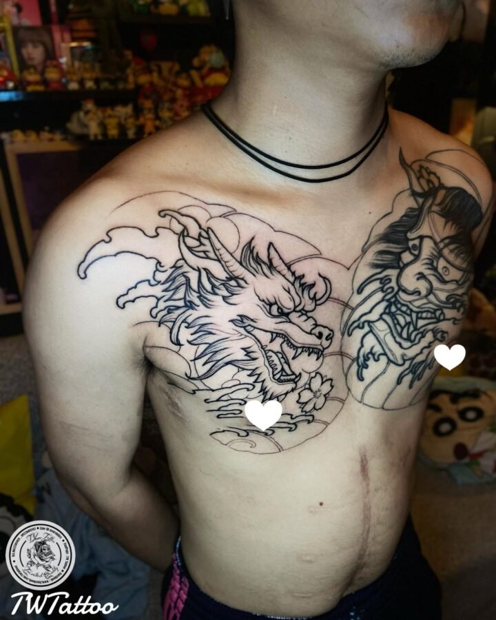 เส้นมังกรหน้าอกค่ะ 
#งานของอีกข้างเลยกลางหน้าอกมาเยอะ #เลยต้องเชื่อมงานเข้าหากัน…