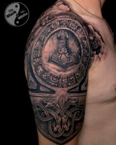 Авторские татуировки, созданные с нуля под ваш стиль и характер.
Каждая работа -…