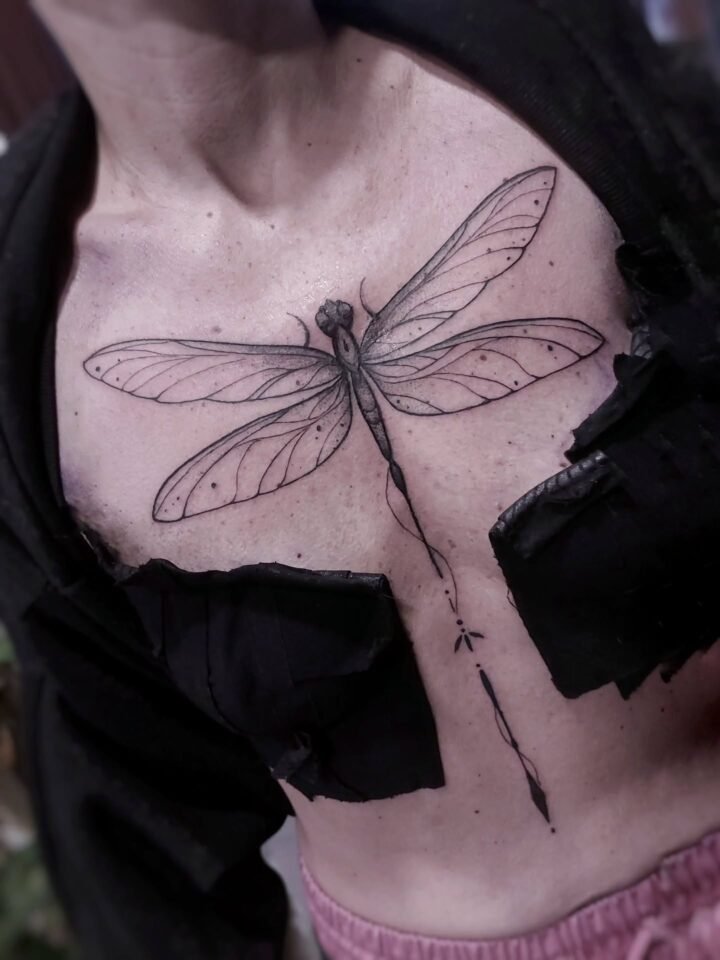 Ważka po pierwszej sesji, wykonana w @czarnezlototattoo  na następnej sesji wlec…