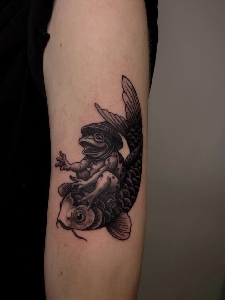 .  #tattoo #blacktattoo #frogtattoo #fishtattoo #shading #vilnius #vilniustattoo…