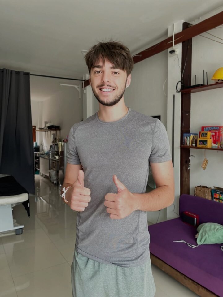 Thank you for choosing me to create something that will stay with you forever  
…