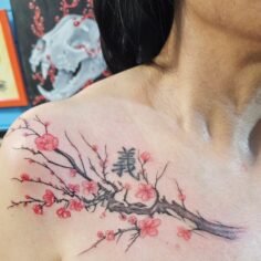 Dikkat canınız yeni dövmeler isteyebilir. :) 
 Dövme Sanatçısı   @yavuz.s.yurtse…