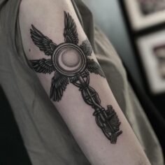 Resident Evil Village inspired key piece for @asimplecostumer 

The happiest of …