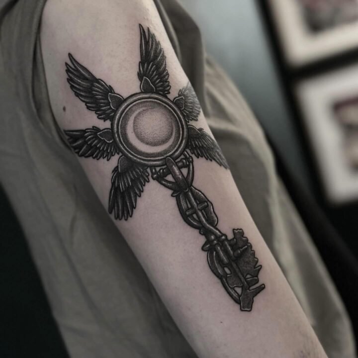 Resident Evil Village inspired key piece for @asimplecostumer 

The happiest of …