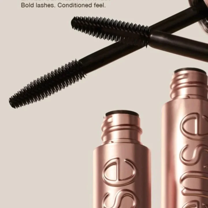 *ELEVATE, DEFINE, AND TRANSFORM YOUR LOOK WITH INTENSE LIFT MASCARA* 
 Innovativ…