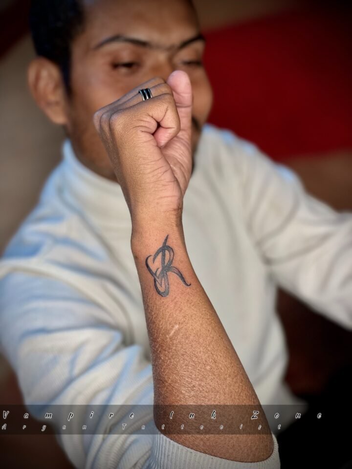 Name TATTOO DONE  BY ARYAN  #tattoo #vampireinkzonesatna #trending #mahadev #tre…