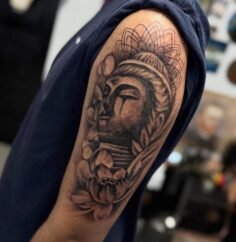 Buddha on arm 

#buddha #buddhatattoo #tattoo #tattooinmelbourne #melbourne…