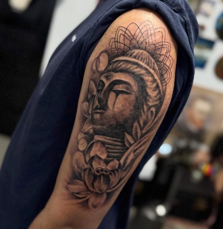 Buddha on arm 

#buddha #buddhatattoo #tattoo #tattooinmelbourne #melbourne…