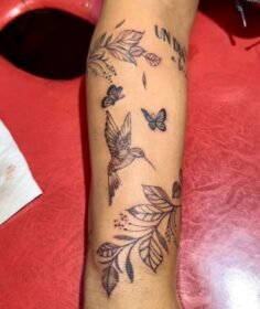 Turnos y consultas 3816668646
Recibo tarjetas de crédito y débito

#tattoo #tatt…