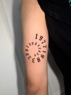 𝐅𝐚𝐜𝐞𝐛𝐨𝐨𝐤 : Nguyễn Quân
• 𝐈𝐧𝐬𝐭𝐚𝐠𝐫𝐚𝐦 : patience.tatoooo
• 𝐇𝐨𝐭𝐥𝐢𝐧𝐞 : 0 3 6 4 1 2 3 …