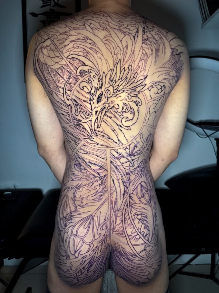 鳳凰
中式&日式新傳統[可客制、可認領 ]
地點：［最高刺青］台中市南區建國南路二段61號（大慶夜市附近）
有興趣者可用IG詢問或加Line詢問，感謝
.
.
…