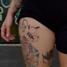 Uno pequeño, pero con toda la actitud 
Cada tattoo suma y cuenta algo.
Uno más p…