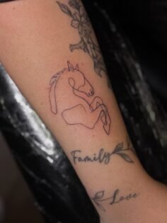 This little horse fits so nicely here  

DM myself or @westsidecollective_tattoo…