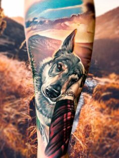 Как выглядит КАЧЕСТВЕННАЯ татуировка?

Качественное тату – это настоящее произве…