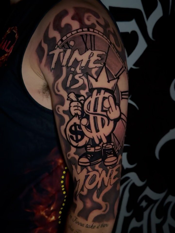 Done  at @caponeinkperth 
#tattoo #tattooist #tattooblackandgrey #tattooarm #aus…