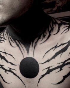 TATTOO by @hiena13tattoo 

#darkornaments #darktrash #blackwork
#freehand #tatto…