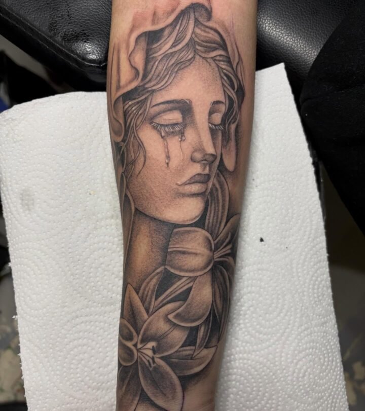 Estas piezas me encantan  #tattoo #virgem #tatuajevirgen #religiontattoo…