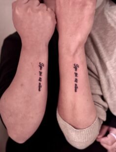 커플타투
작업 받아가셨습니다아아
수고하셨습니다아아
–
타투 상담문의
@eeseo._.tattooer 
< 프로필 하단에 링크있습니다 >…