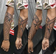 Freehand Fijian sleeve wrap done for today … 

Original flow and designs. 

#tat…