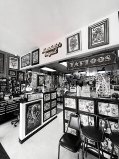 #blackandgray #ink #tattoo…