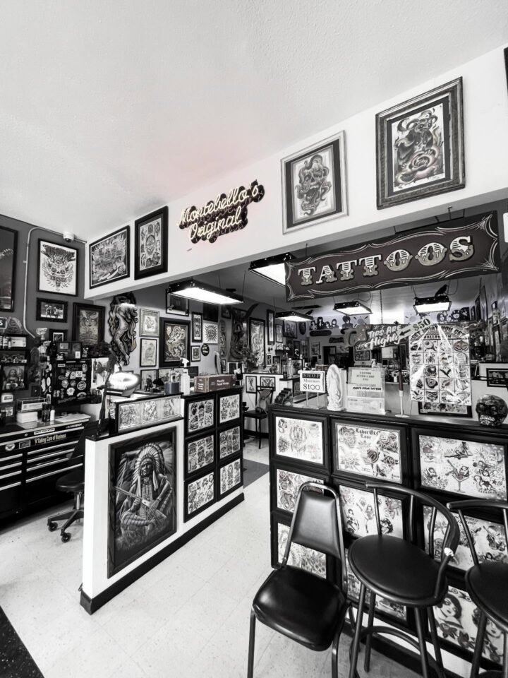 #blackandgray #ink #tattoo…