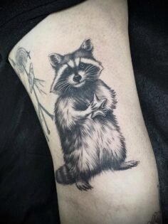 Миленький енотик 

⛧ Запись по Whapp: +7 707 450 52 69 ⛧
⛧ или Telegram: Nurgl.t…