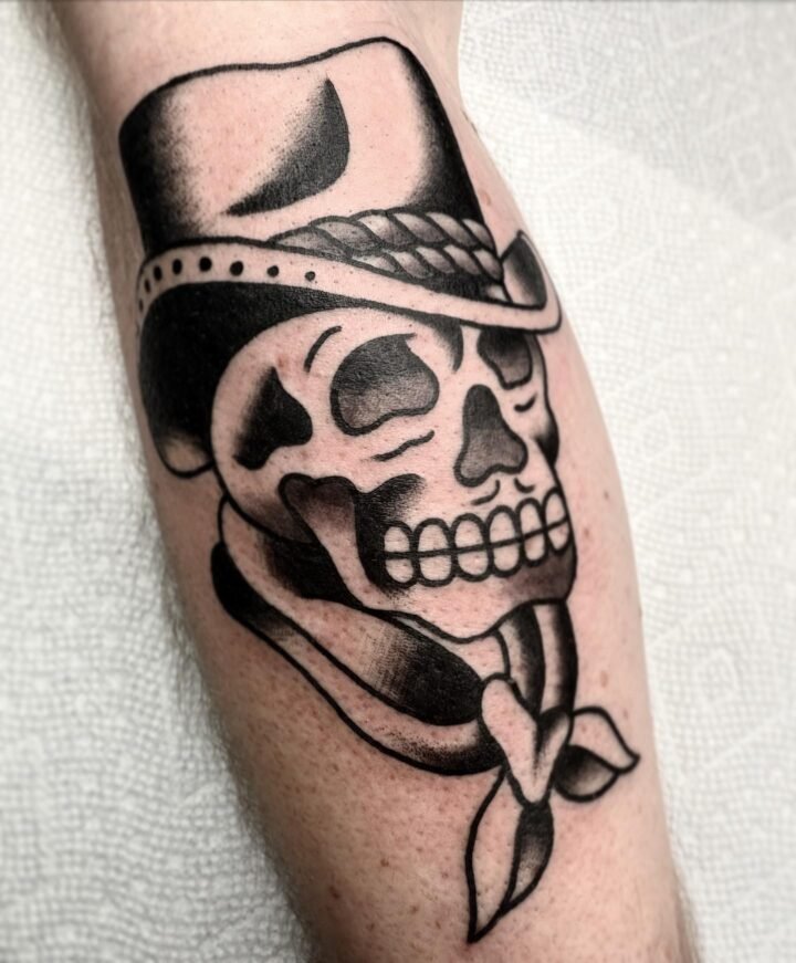 Arthur Morgan RDR2 inspired polito skull for @roach_garret_ thanks man  #tattoo …