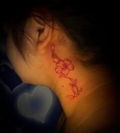 Check out then crispy lines
If you’re interested in a tat like this or just wann…