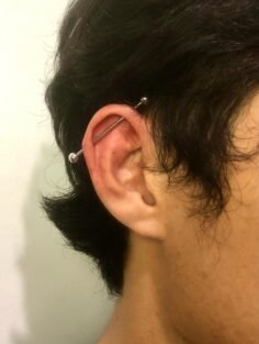 Industrial Piercing 

Thankyou so much! @_vinnnceee 

For inquires and bookings …