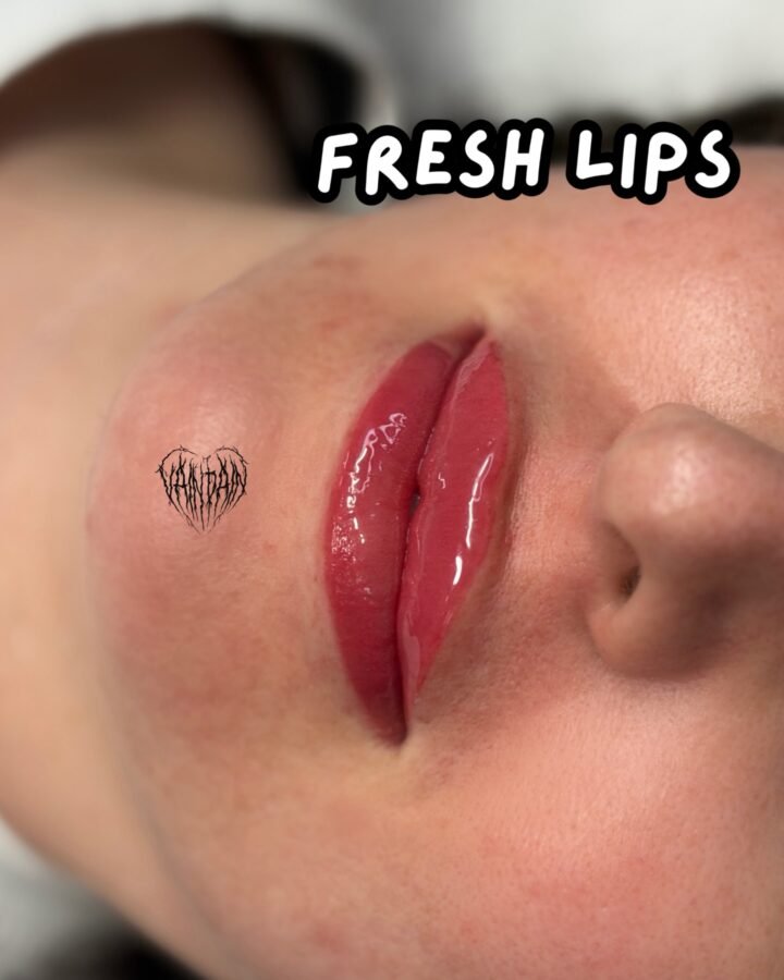 Tori’s lip timeline x
Excited to see these healed!!

Service: Lip Blushing
Using…