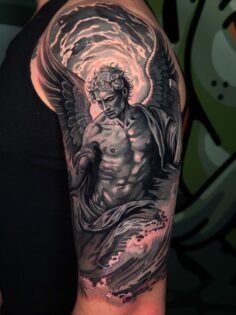 Pieza que realicé hace unos días, aproximadamente 10 horas de trabajo 

#tattoo …