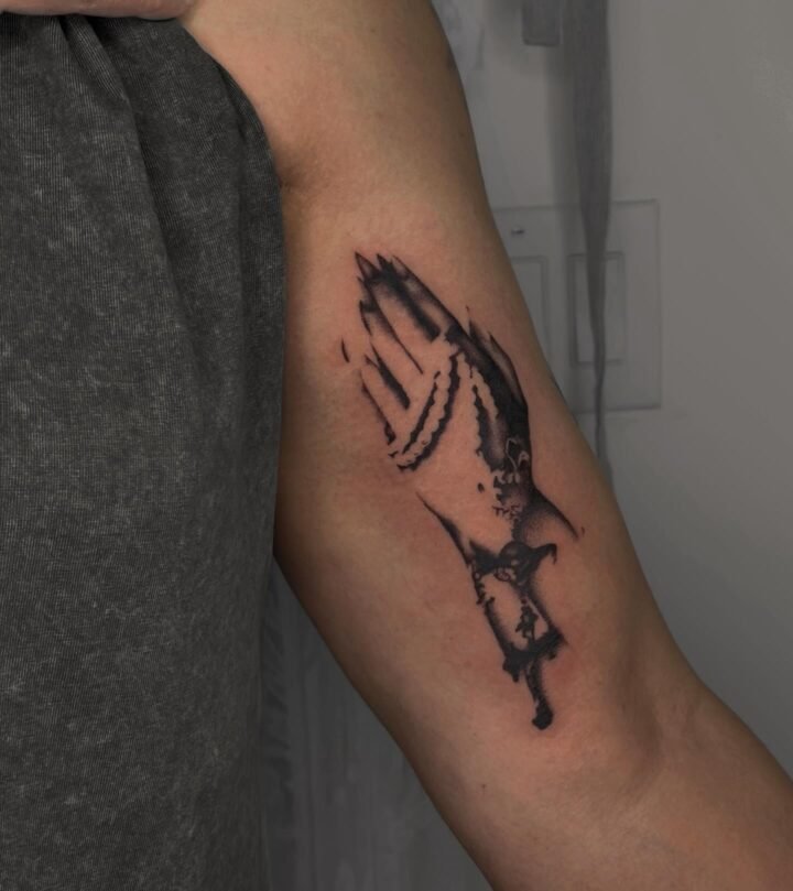 Anotha one for my dad 

#tattoo #tattooartist #windsortattoo #windsortattooartis…