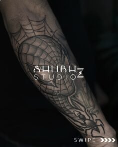 BOOK YOUR TATTOO 
.
ARTIST:- @shubhu___8 
.
#tattoo #spiderman #tattoostudio #ar…