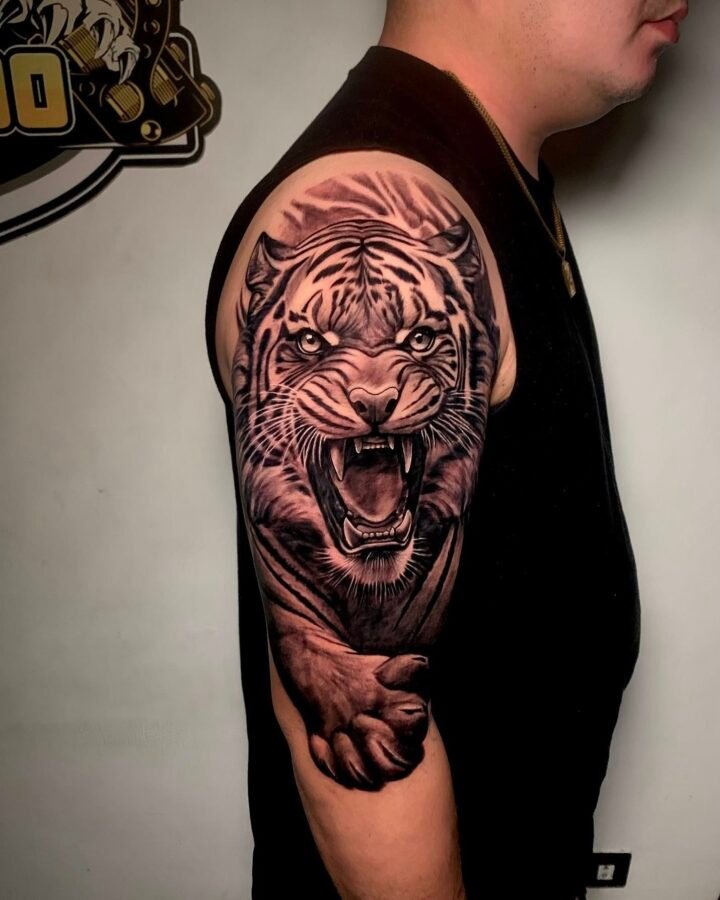 Arm sleeve project 
Thank you kuya Charles Navarro Dayrit

Using tattoo products…