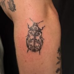 So in love with how this #porcelain #beetletattoo turned out. Thank you @analuci…