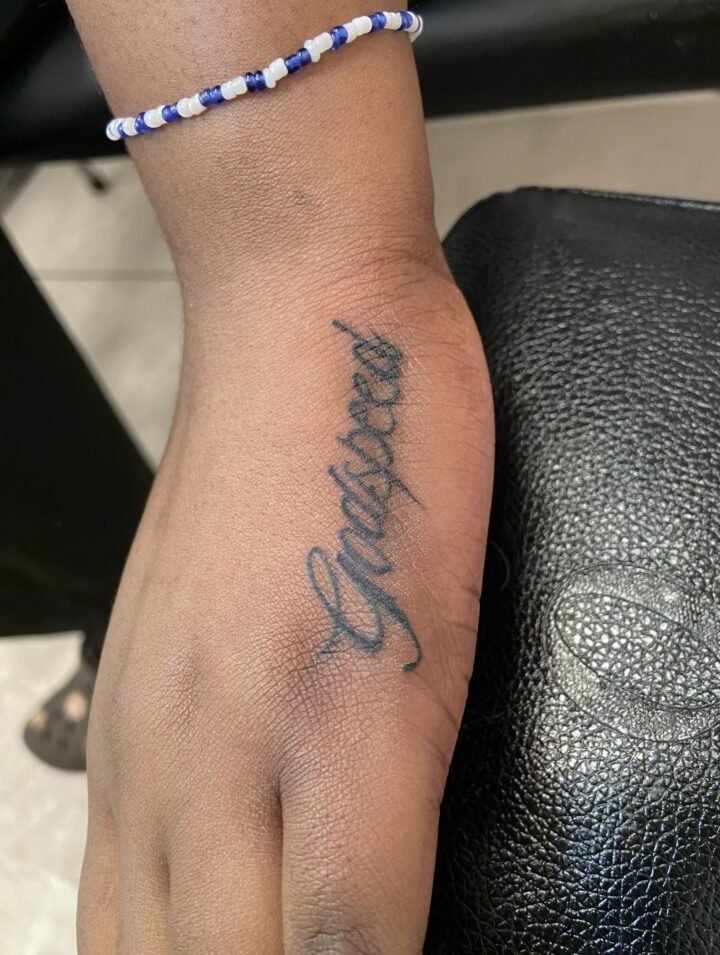 by @the_biccest 3 rue Niépce, 75014 Paris athenatattoo75@gmail.com #tattoo #flas…