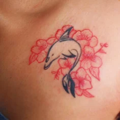 Retocamos este lindo delfín con algunas flores a mano alzada 
.
.
.
.
.
.
. 
#ta…