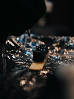 “And I’m sorry that I’ve been a rolling stone”

Studio: @crookedinkstudios 

#lo…