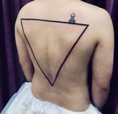 รายละเอียดไม่เยอะมากมีแค่เส้นกับเด็กผู้ชาย

เส้นชัด หมึกแน่น งานนี้จบ
ออกแบบตามค…