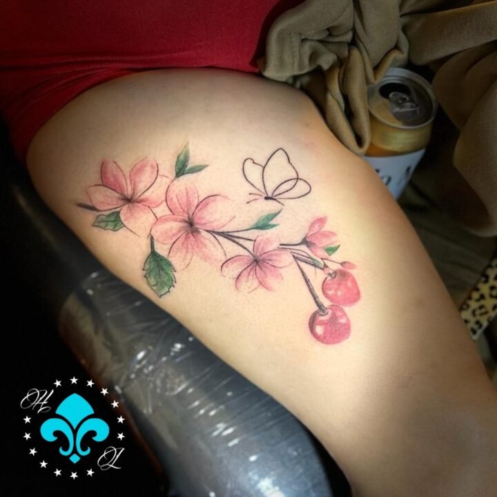 Florecitas cerezos 
#cerezos #cerezas #maripositas #tattoo #ideastattoo…