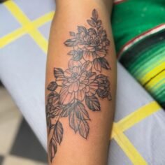 花のTATTOO。
ありがとうございました。
︎TATTOOのご相談ご予約お待ちしてます。

#greaseink#TATTOO#タトゥー#刺青#和彫り…