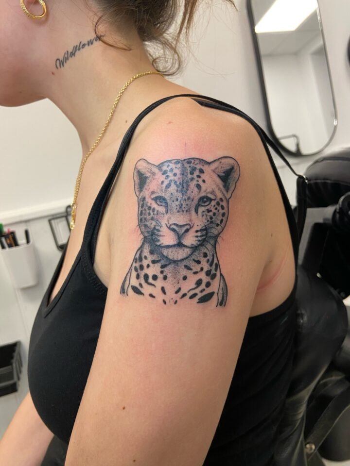 3 rue niépce , 75014 Paris athenatattoo75@gmail.com #tattoo #leopard #man #girl …