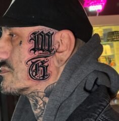 Te ferais tu tatouer dans le visage ?  #gangsta #tattoo #facetattoos…