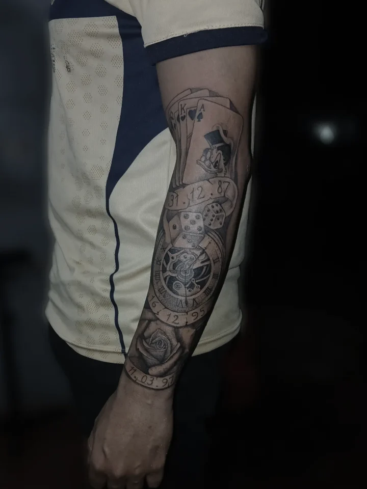 Turnos y consultas al 3764644718
#relojtatuaje #tattooreloj #tatuajereloj #reloj…